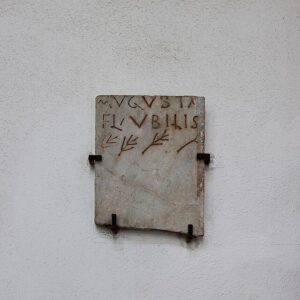 inskrypcja łacińska