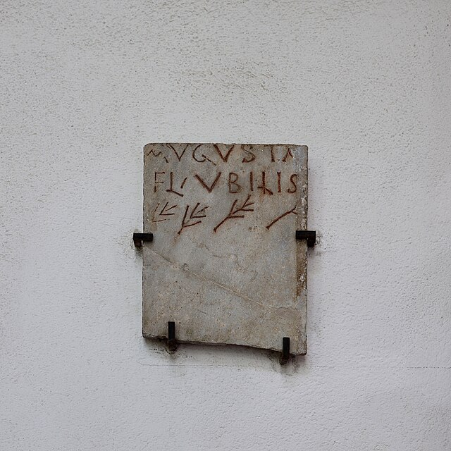 inskrypcja łacińska